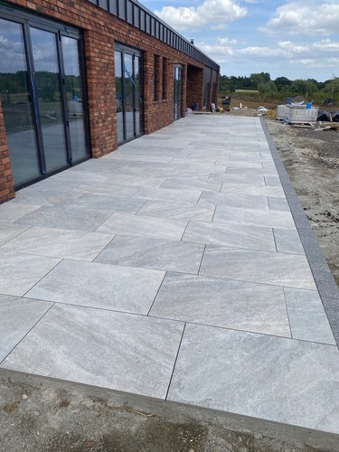 Onea grey porcelain paving - porcelain,