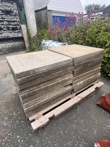 2x2 slabs 2 each - 2x2, £2